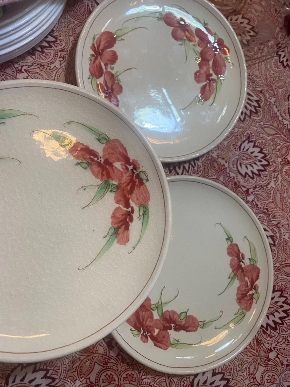6 Williams Sonoma. Pot Erie Galtie signed Dessert Plates France